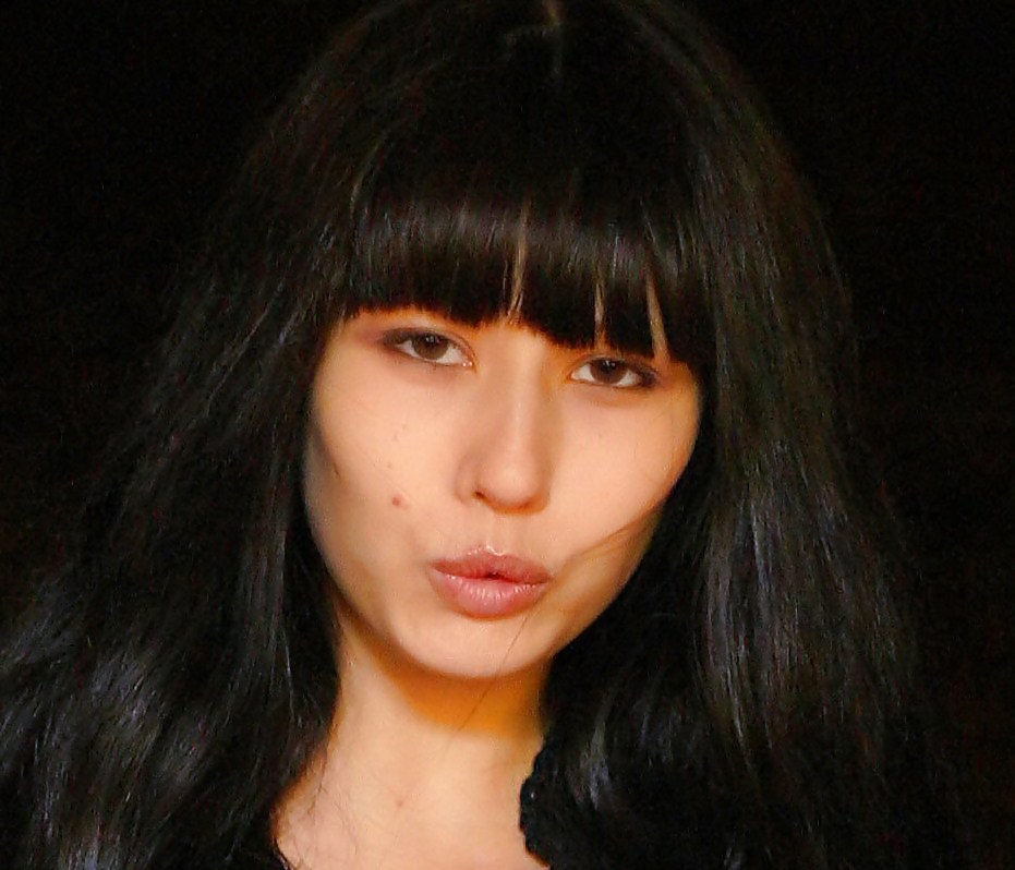 Ruth n15
 #18126312