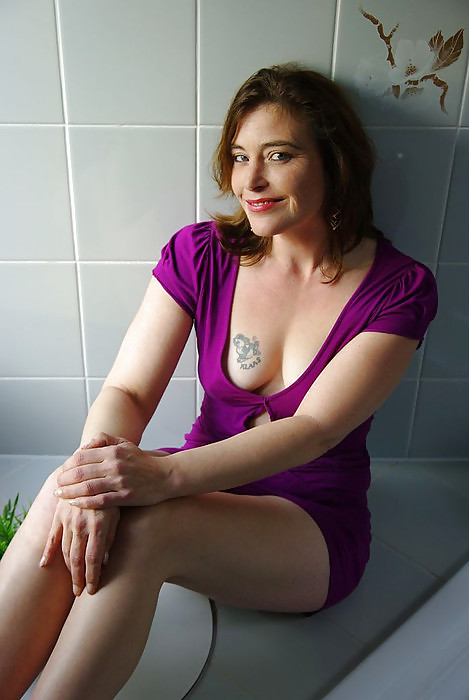 Fotoshooting Ich Von Meiner Tante Zu Machen. Schmutzigen Kommentare Bitte #6931763