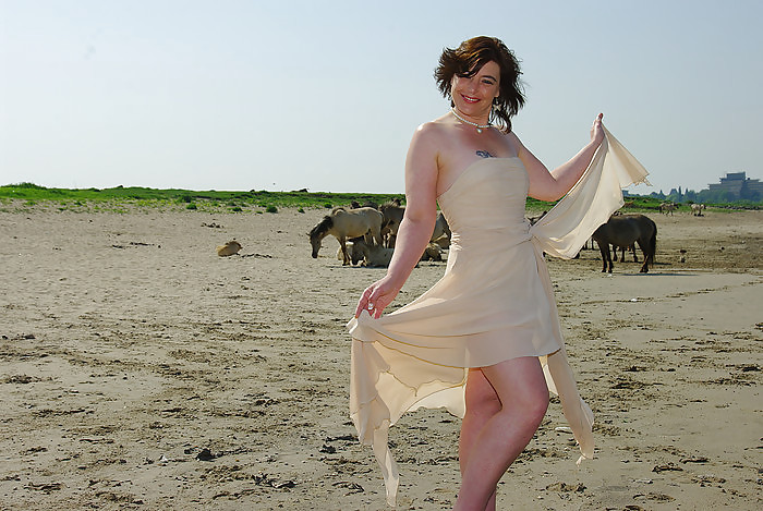 Fotoshoot i make from my aunt. dirty comments please
 #6931798