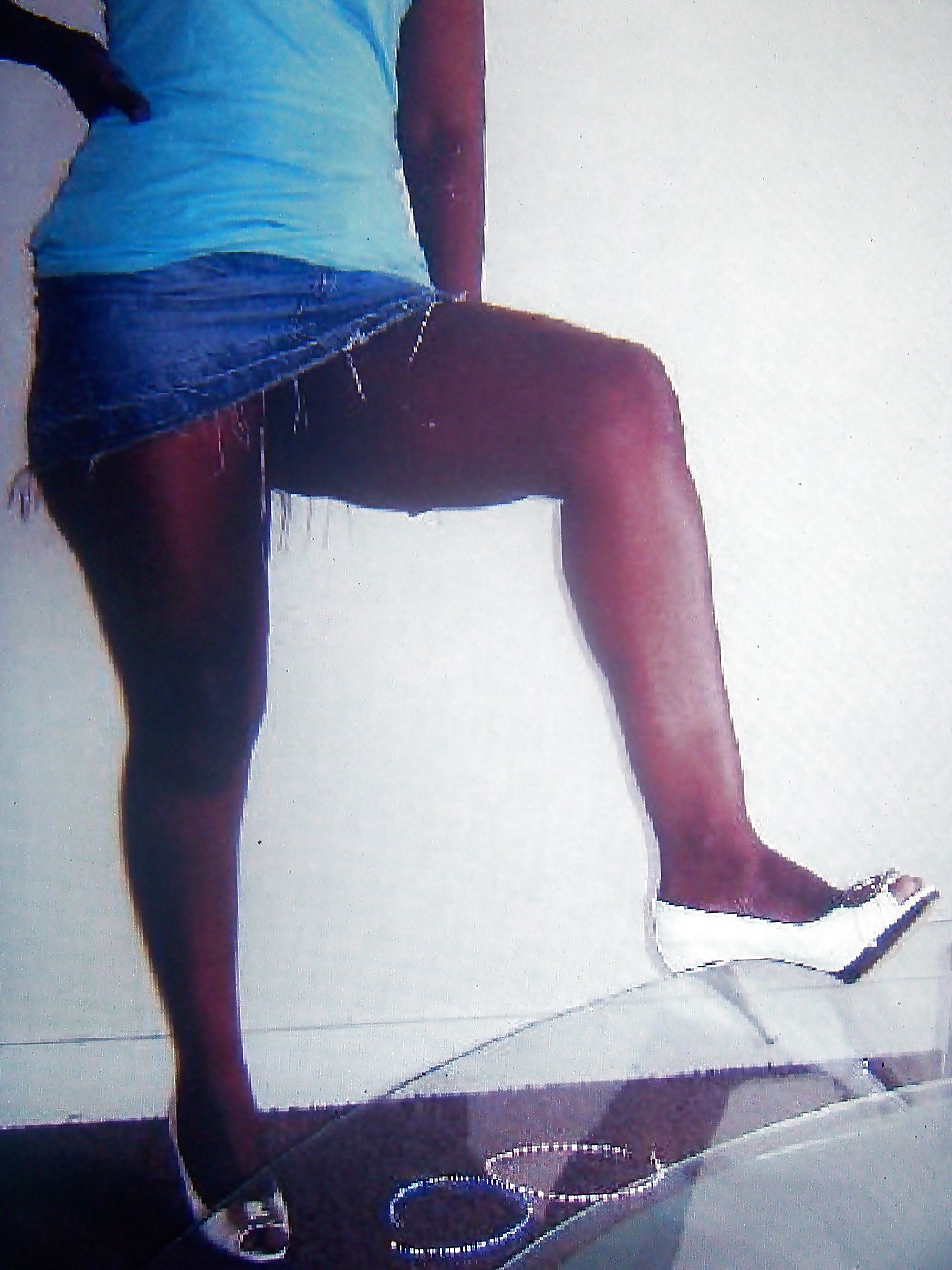 French Black Ebony Metisses blackettes talons jambes #8112601