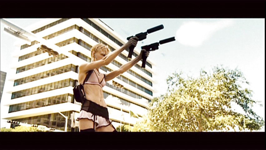 Kate Nauta (Transporter 2) #17208420