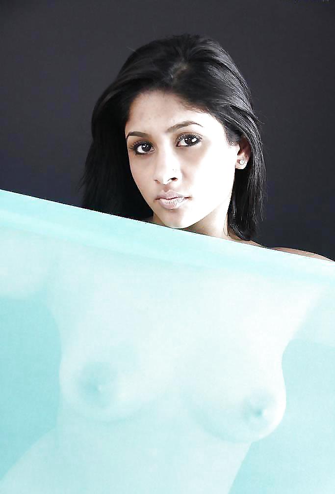 Most up to date  Indian & Pakistani  chicks #9362693