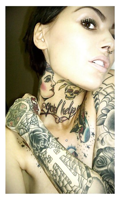 MORE, MORE, tattooed chick hotnesssssssss!!!!!! #6090148