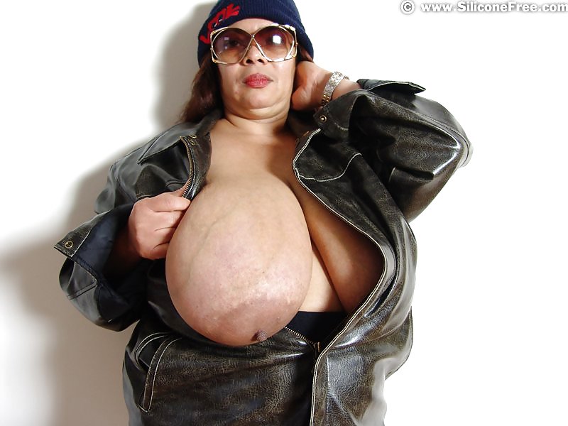 Gigantic Boobed MILF Mariachi  #9676196
