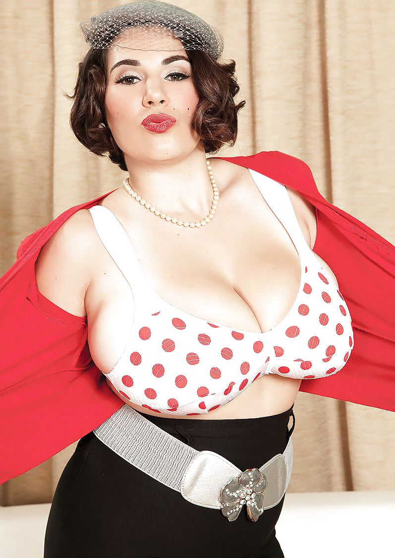 Voluptuous Burlesque, Pin-up and Retro Women 8 #15134336