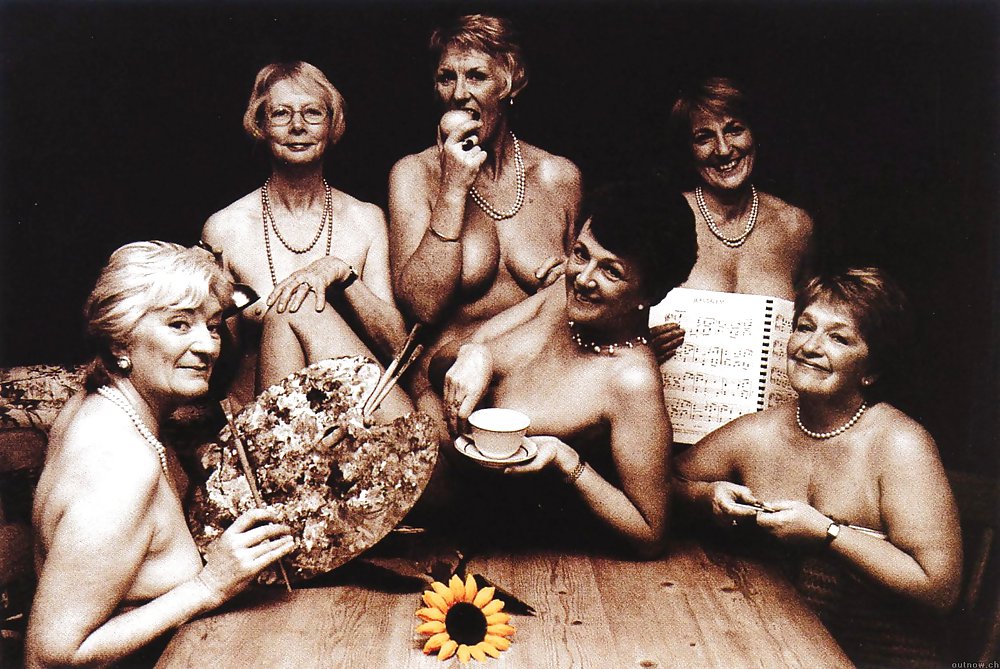 Helen Mirren Ultimate Nude Collection #18379488