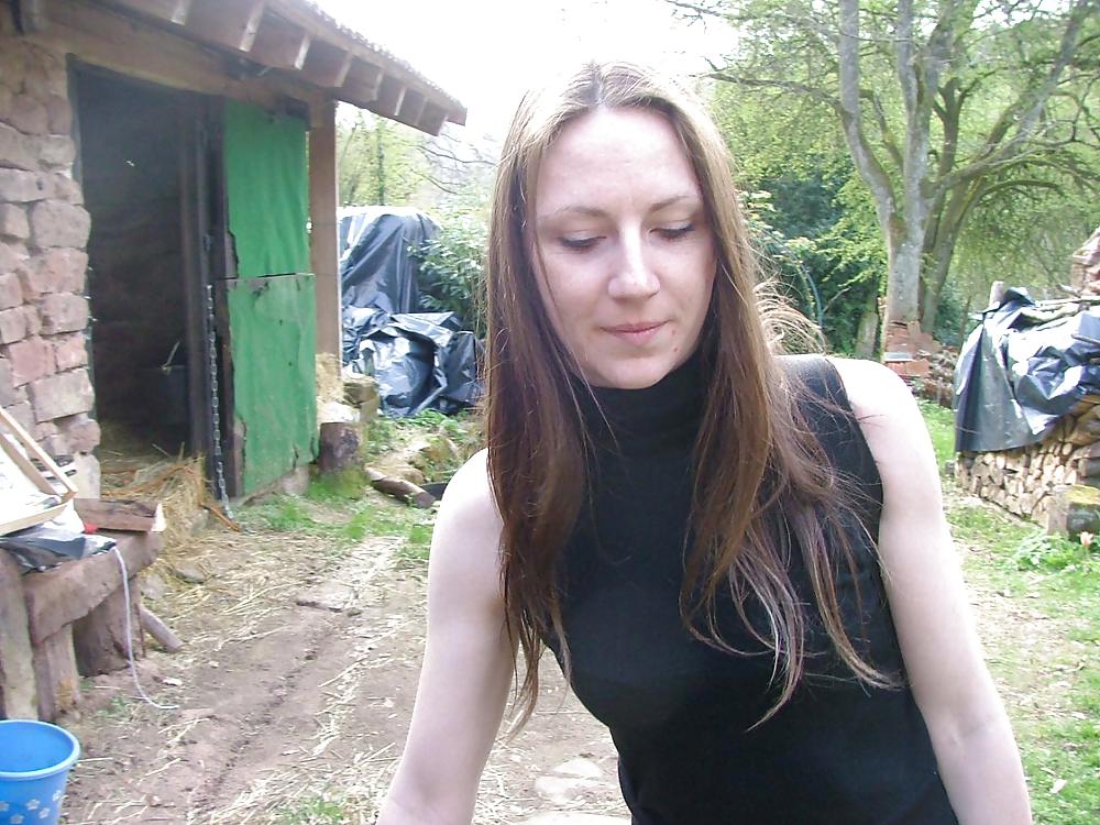 Morena posando
 #7818293