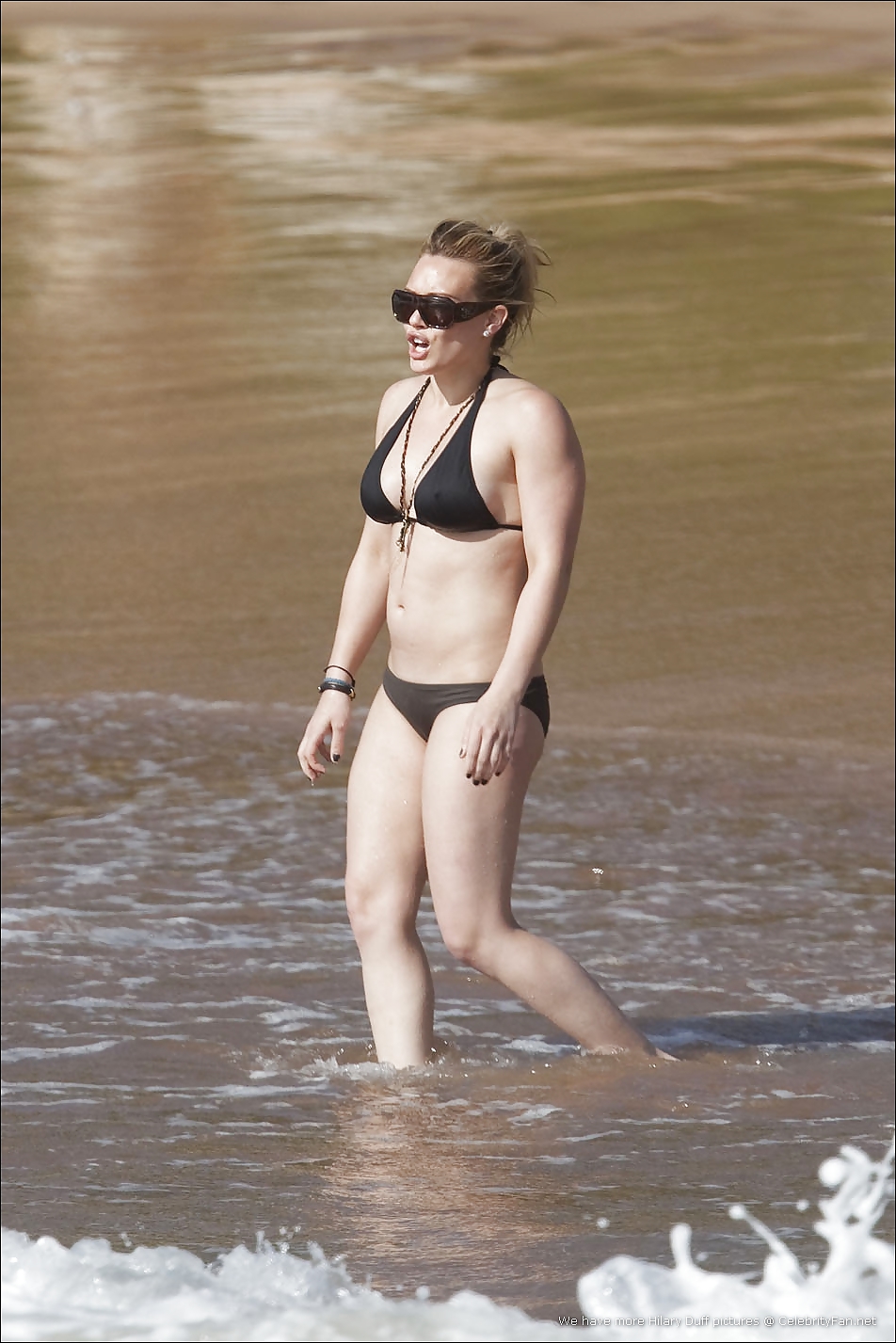 Kate Hudson Ein Hilary Duff Im Bikini #8686715