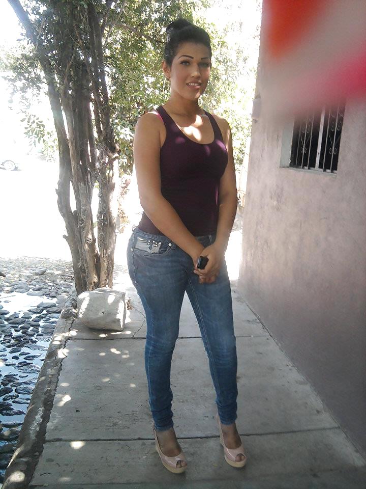 Bellezas transgénero 2
 #16912173