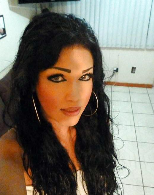 Bellezas transgénero 2
 #16912177