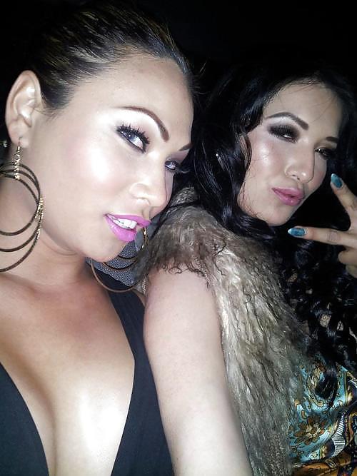 Bellezas transgénero 2
 #16912359