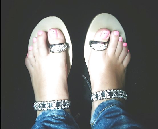 Indian and paki feet heels sandals. FB and web pics #5593532