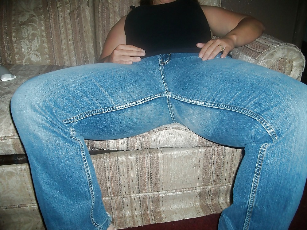 Some girls in hot jeans #7728854