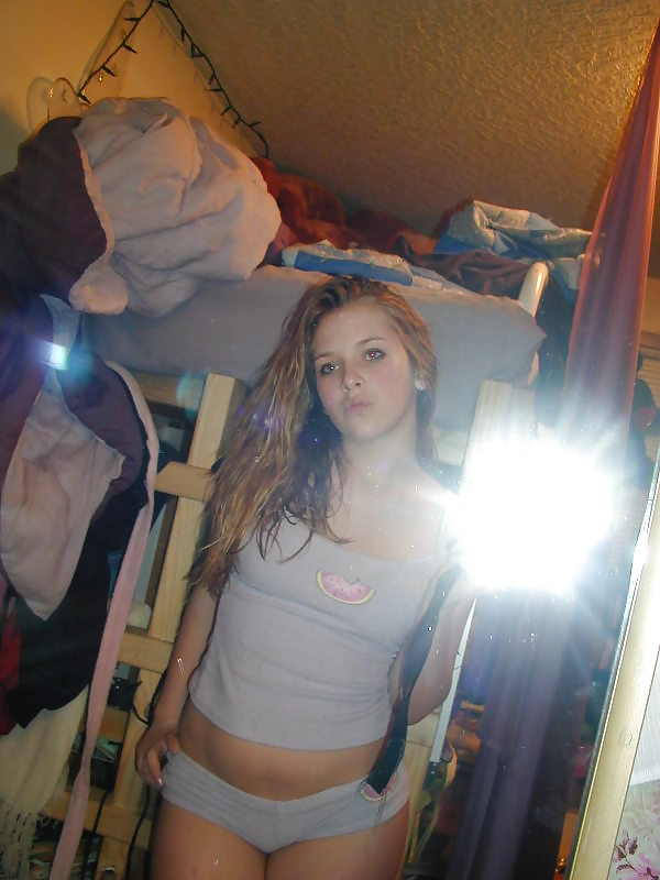 Selfshot 13 #16709767