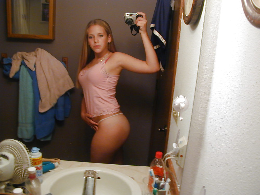 Selfshot 13 #16710019