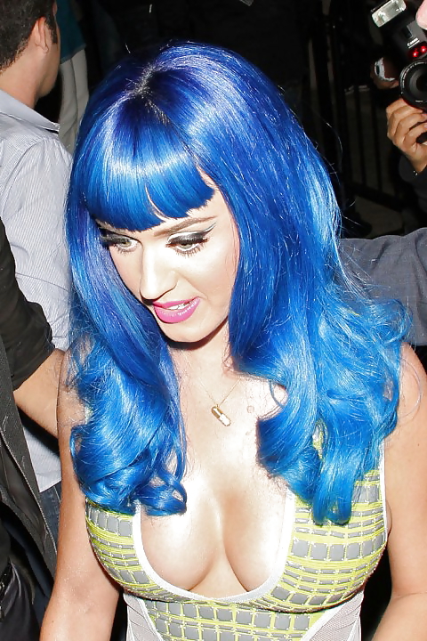 Sizzling celeb wank bank #9912713