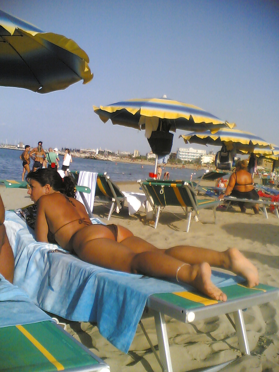 Candid Ass italian beach #7014650