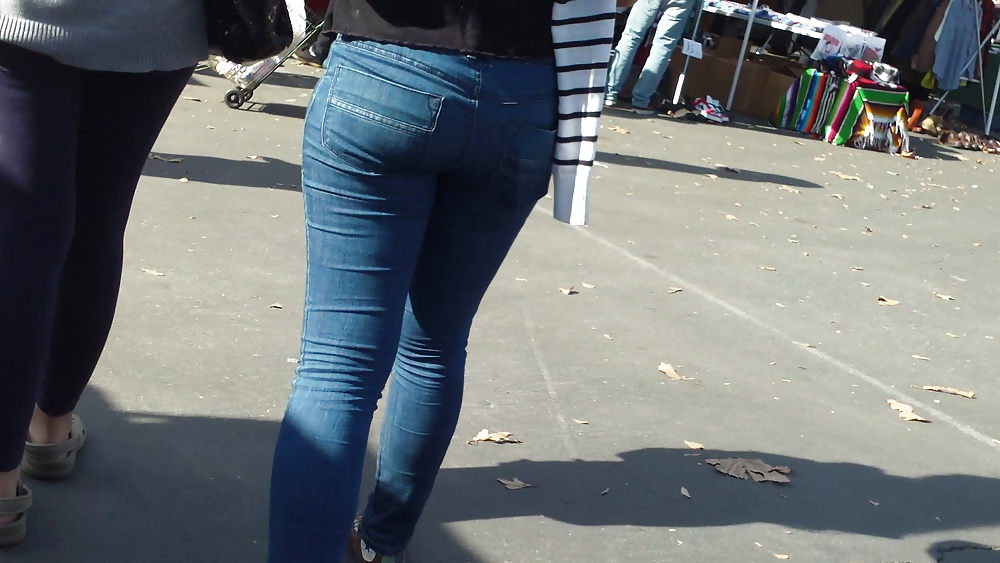Cute Teen Ass In Hintern Enge Jeans #8847277