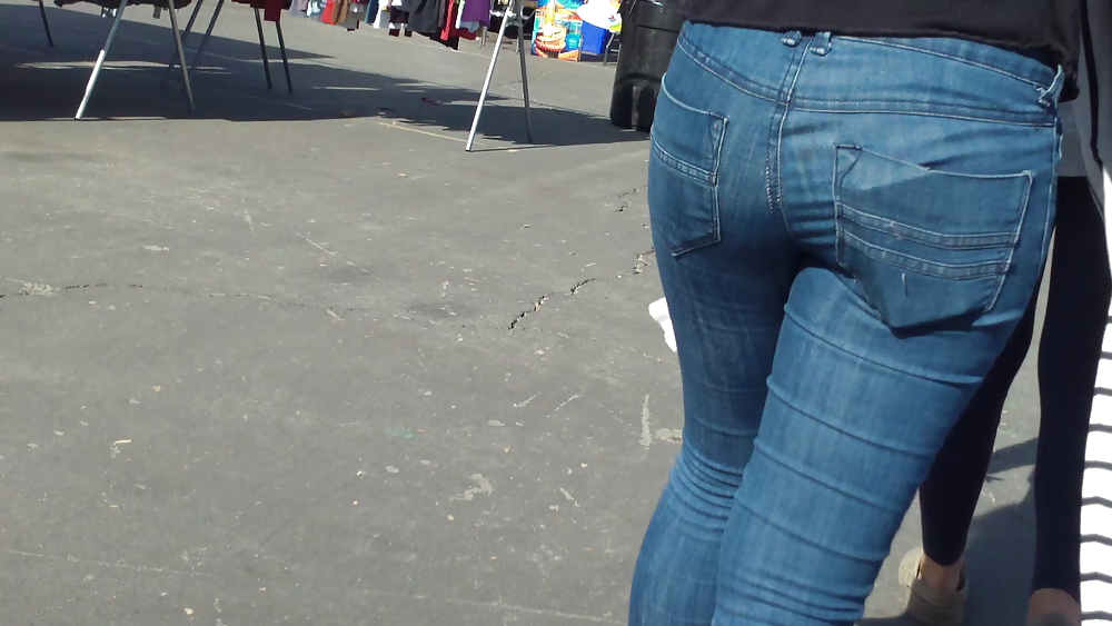 Cute teen ass in butt tight jeans  #8847351