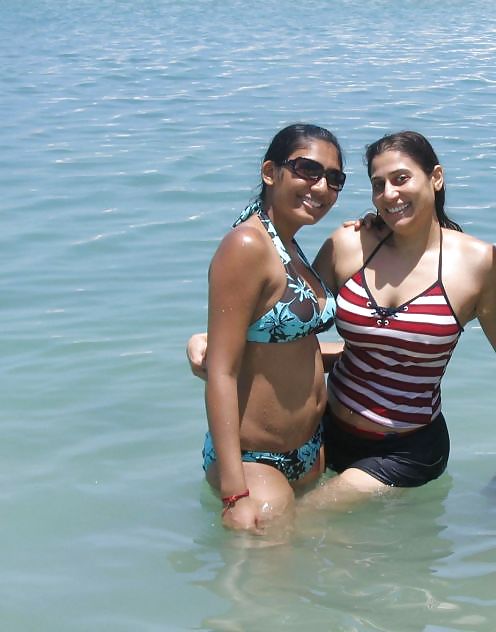 Desi girls in swimsuits no3 #16097595