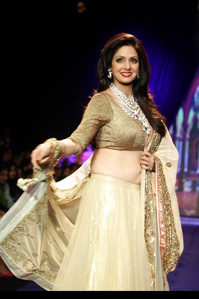 Sensacionales putas indias
 #14325198