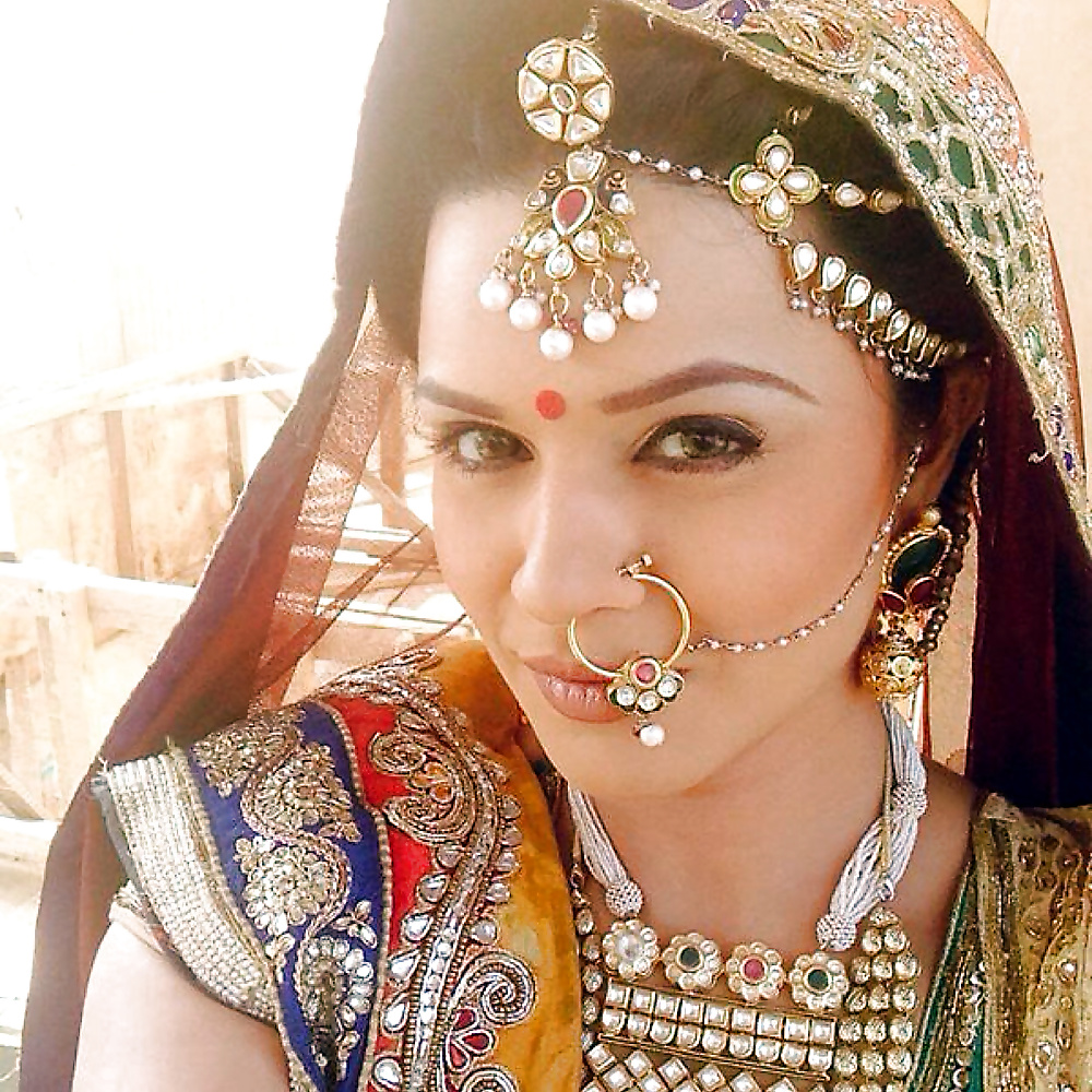 Sensacionales putas indias
 #14325272