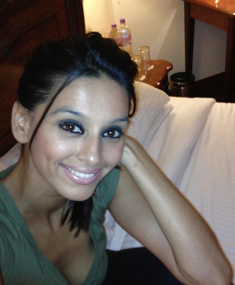 Sensacionales putas indias
 #14325302