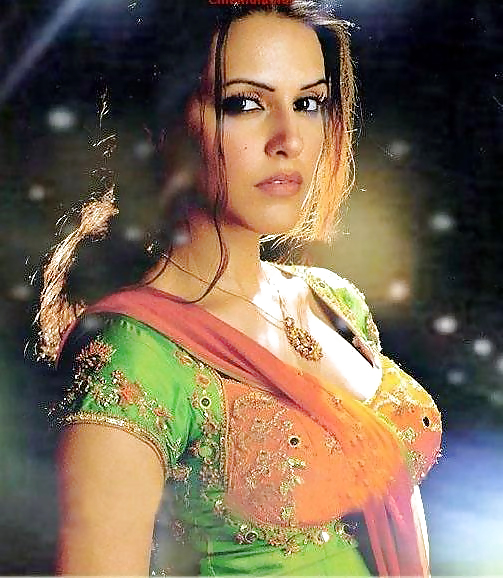 Sensacionales putas indias
 #14325674