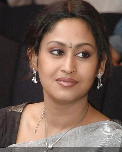 Sensacionales putas indias
 #14326107