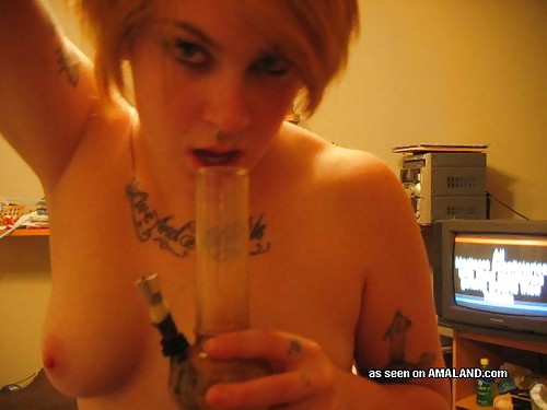 Amateur stoner girls smoking bong #10778039