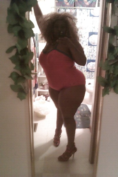 Thick Ebony Chick #6933697