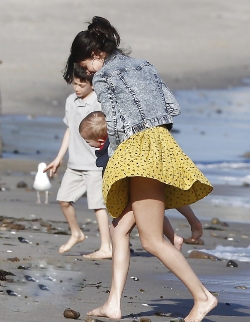 Celeb........ #9343076