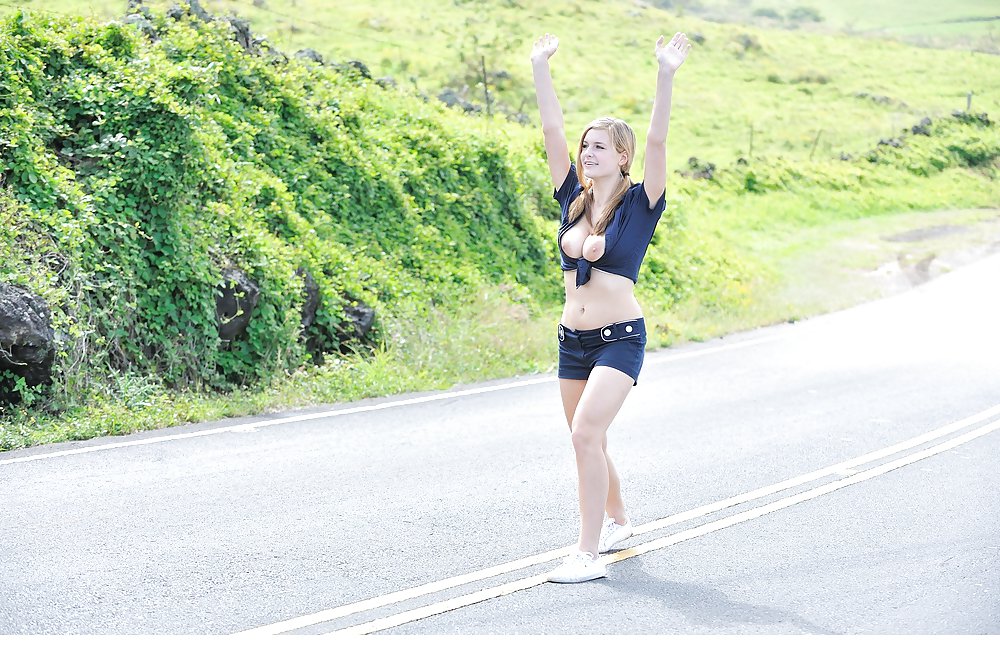 Cassandra al aire libre
 #2845102