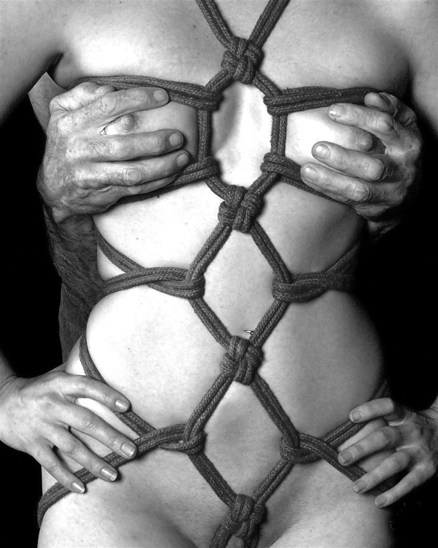 Me encanta la cuerda shibari bondage
 #9379719