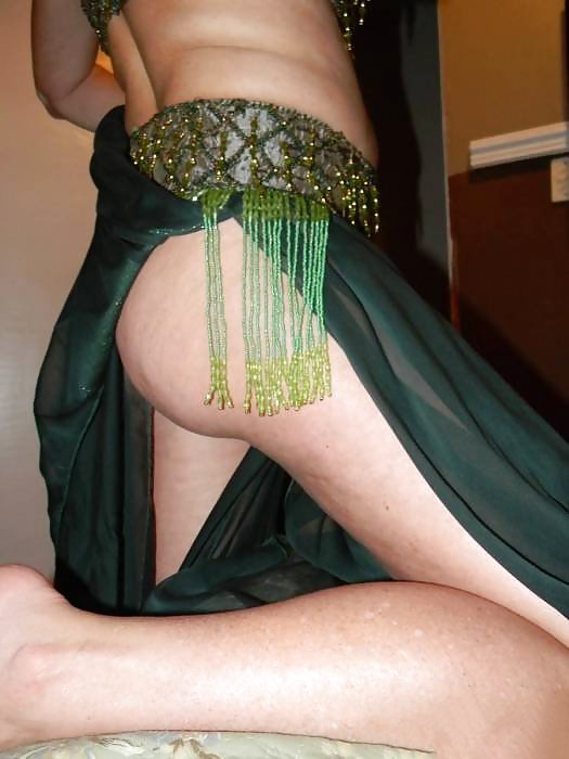 Belly dance costume #2700336