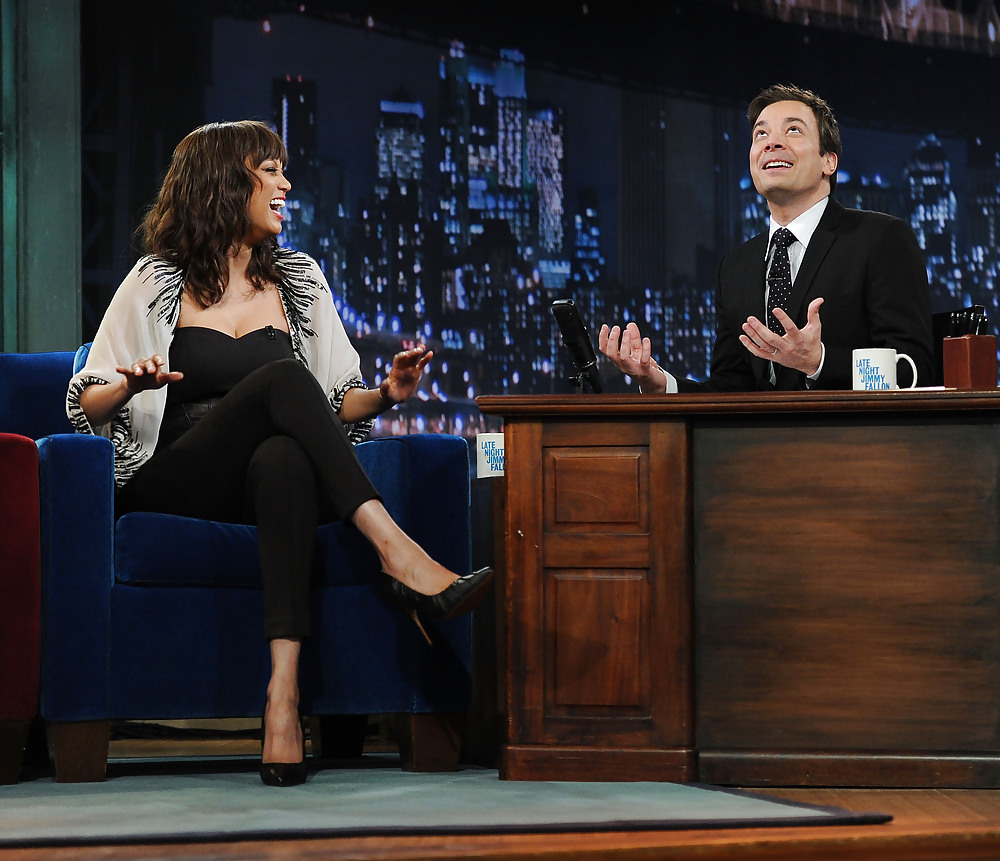 Tyra banks visita late night with jimmy fall
 #7586378