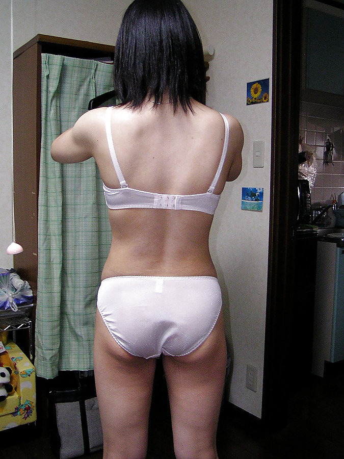 Sexy Rückenansicht In Der Wäsche #1466061