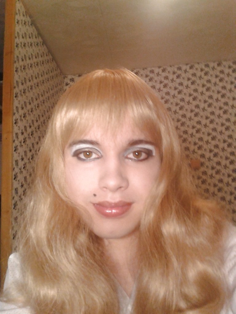 Fresh compilation Crossdressers from 16.11.2012. #14629681