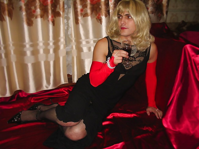 Fresh compilation Crossdressers from 16.11.2012. #14629903