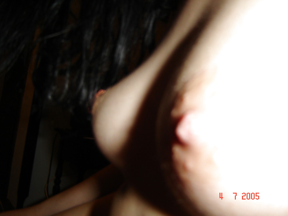 Pretty Brune Tatoo #18698056