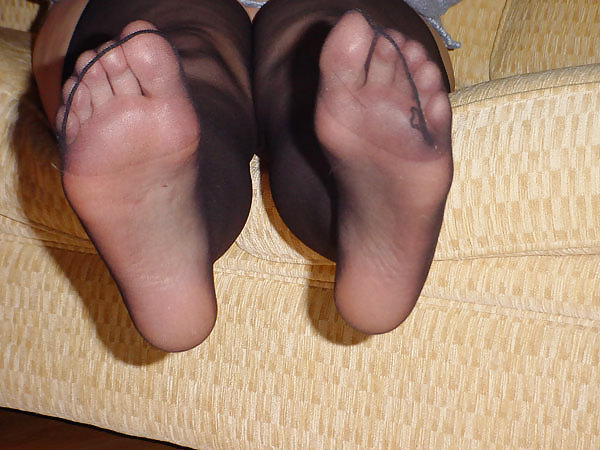 Black nylon feet 2 #5562732