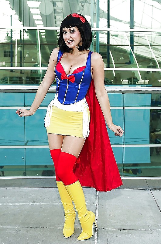 Klaus steht auf schneeflittchen - beim hamster gefunden
 #19230128