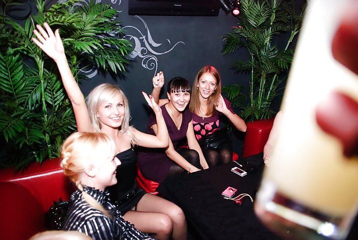 Stripperinnen Wild In Russischen Club Gegangen #4628565