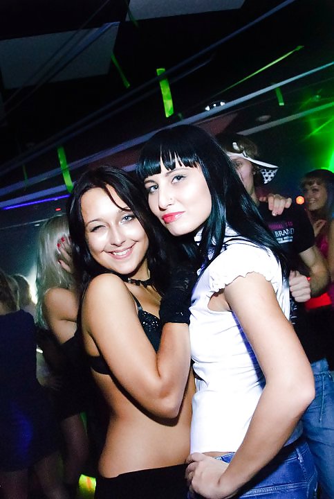 Stripperinnen Wild In Russischen Club Gegangen #4628636