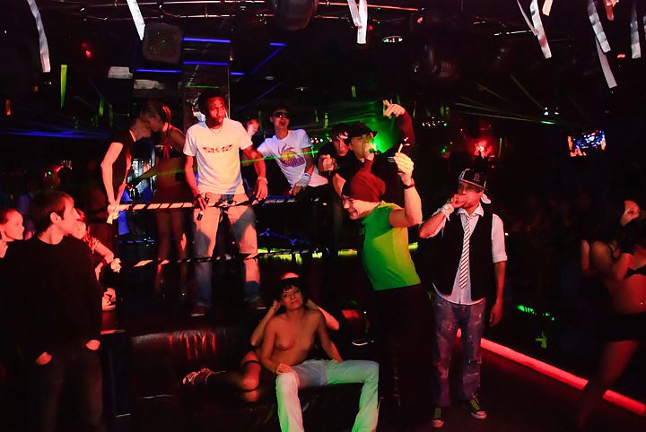 Strip-teaseuses Gone Wild Dans Le Club Russe #4628866
