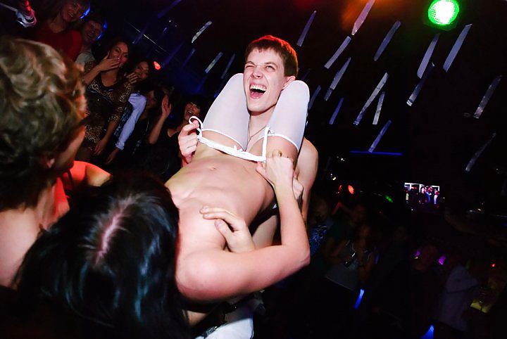 Stripperinnen Wild In Russischen Club Gegangen #4629617
