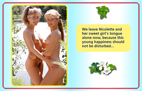 Dos jóvenes explorando sus cuerpos
 #14396137