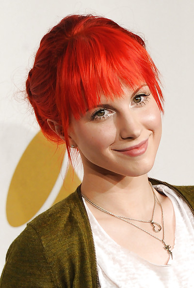 hayley williams pics!
 #10572925