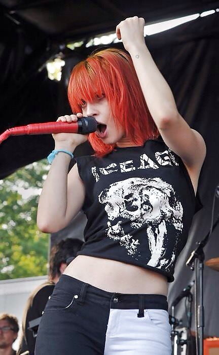 hayley williams pics!
 #10573202