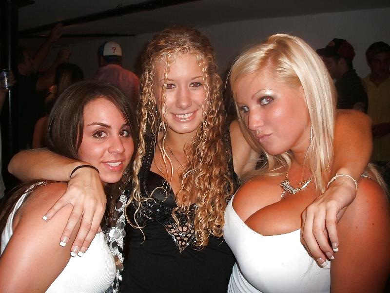 Girls in Groups 22 #8490416